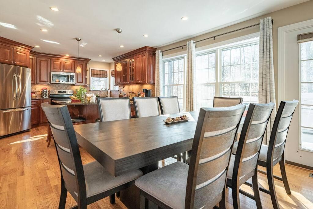 Luxury 4 Bedroom House In Pocono Mountains In Golf Course Near Lake Tobyhanna Eksteriør billede