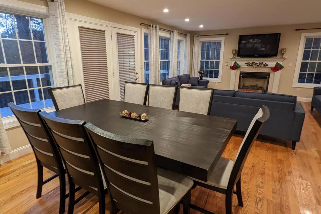 Luxury 4 Bedroom House In Pocono Mountains In Golf Course Near Lake Tobyhanna Eksteriør billede