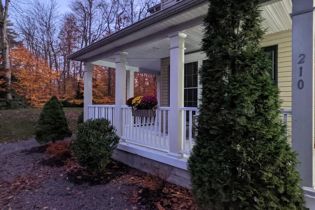 Luxury 4 Bedroom House In Pocono Mountains In Golf Course Near Lake Tobyhanna Eksteriør billede